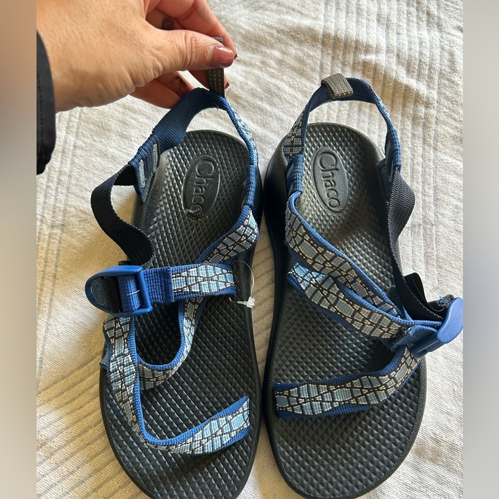 Chaco Z1 Classic Hiking Sandals Youth Size 4 Eco Tread Blue Water Shoe